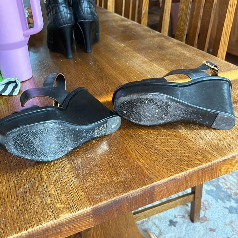 Tory Burch Black Leather Wedge Sandals
